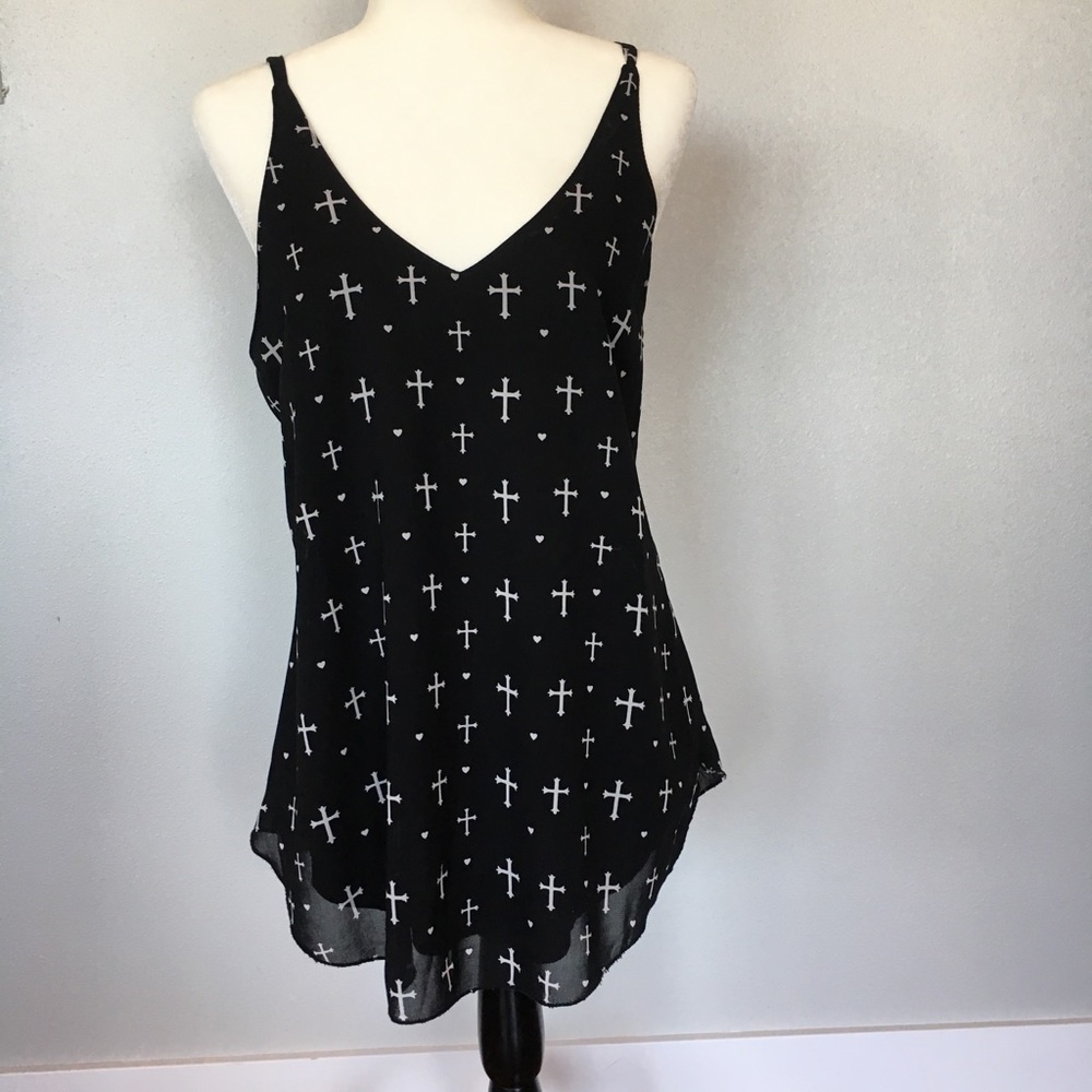 Cross and heart tank